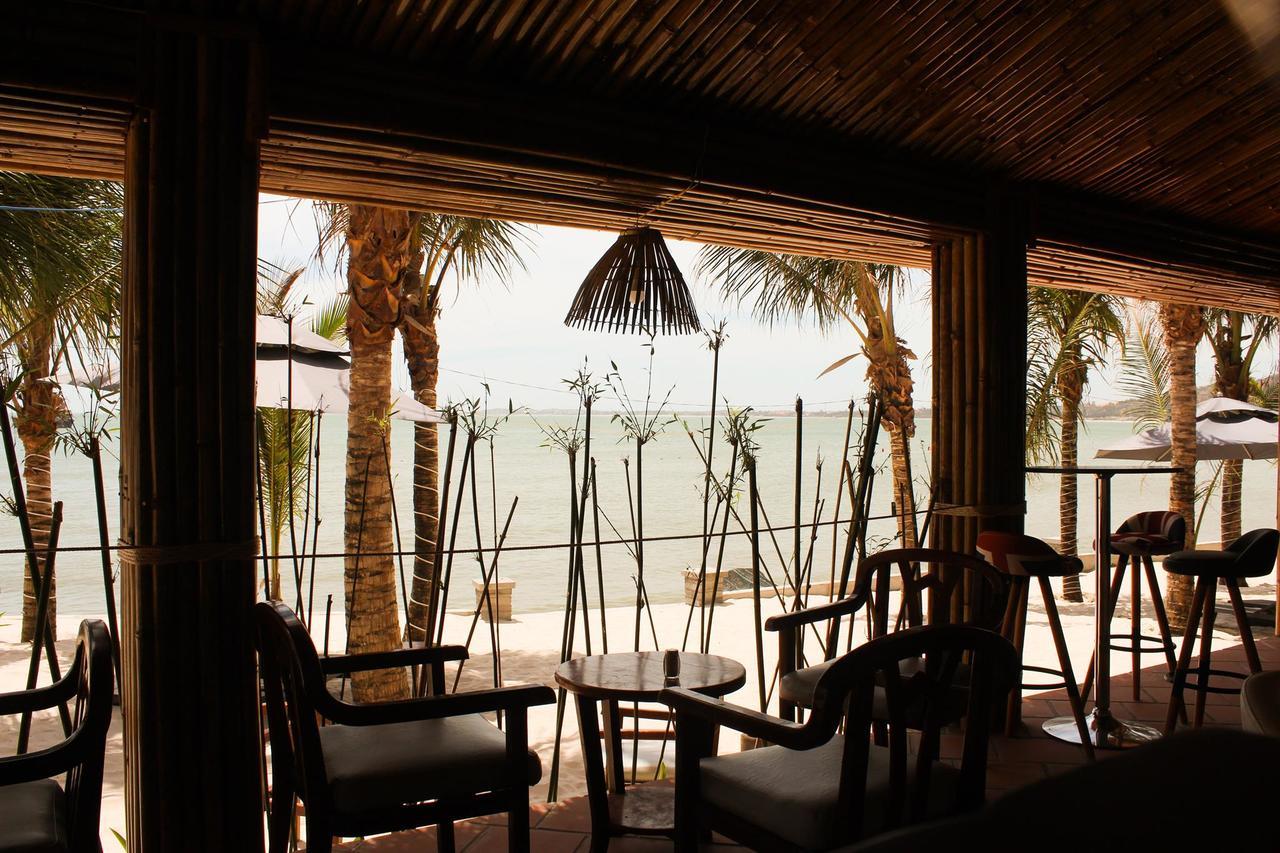 Eagles Beach Resort Фантхьет Экстерьер фото