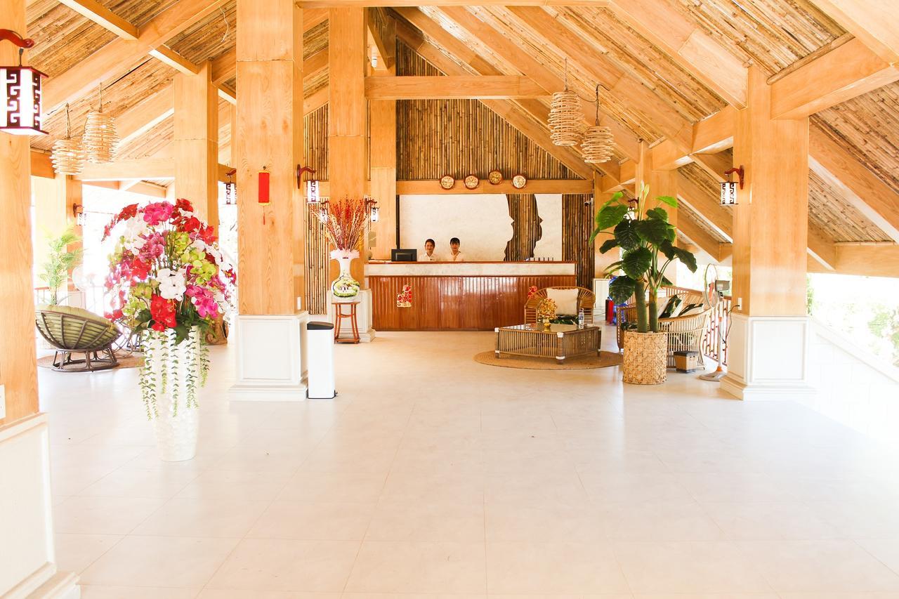 Eagles Beach Resort Фантхьет Экстерьер фото